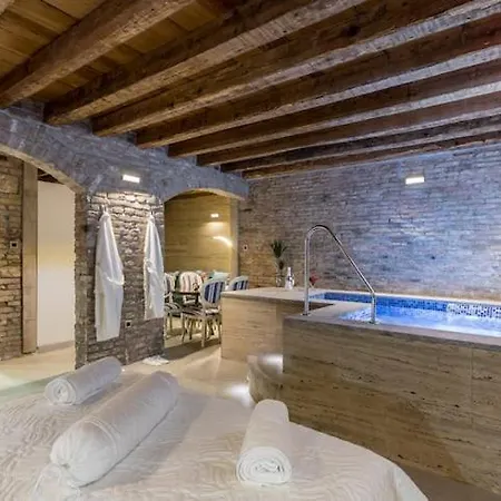 Royal Spa-latum * Split