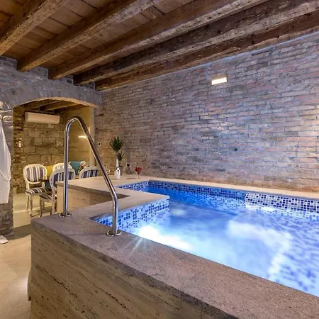Apartman Royal Spa-latum *