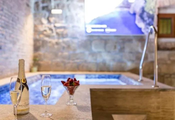 Royal Spa-latum Apartment *