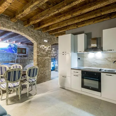 Apartman Royal Spa-latum Split